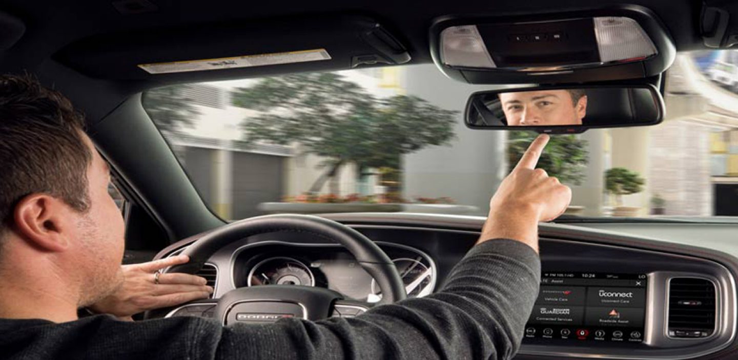 What Is The Difference Between Uconnect And Siriusxm Guardian  